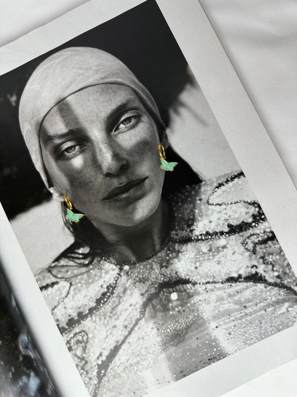 Mini Pendientes Mariposa Verde Nacarada