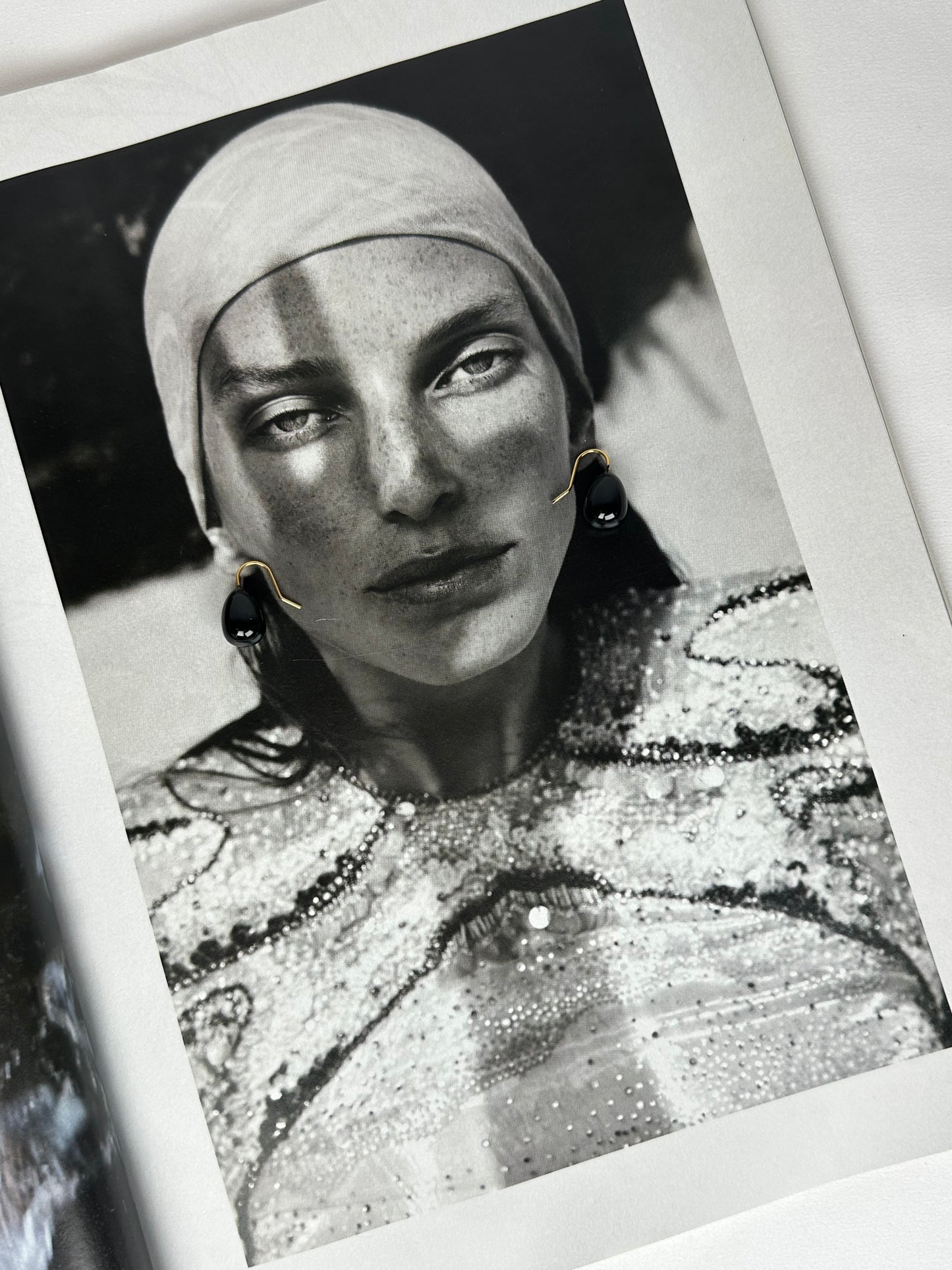 Pendientes Lágrima Gota Negros