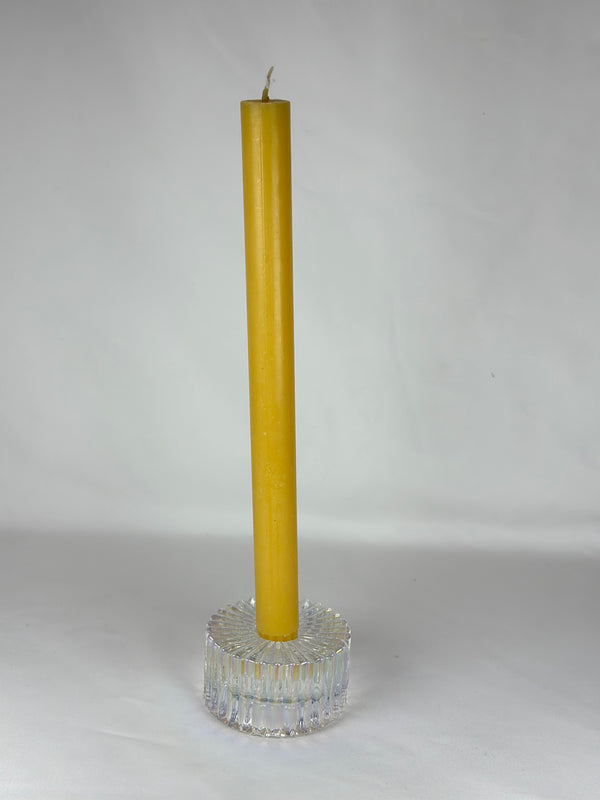 Vela de Candelabro Lisa Amarilla Oscuro