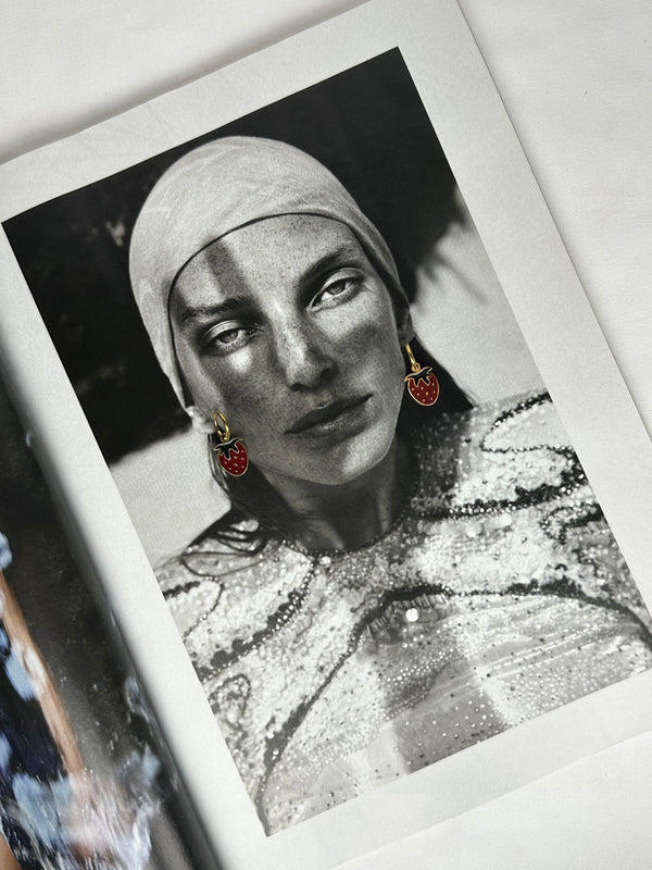 Mini Pendientes Aro con Fresa