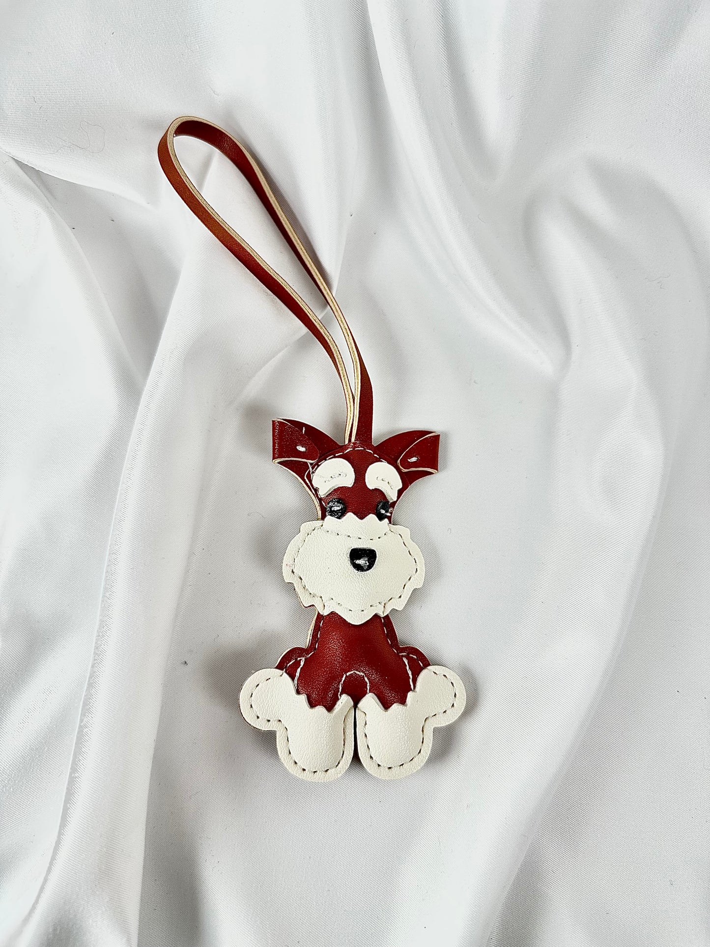 Llavero Charm Perro Schnauzer Marrón Claro y Blanco