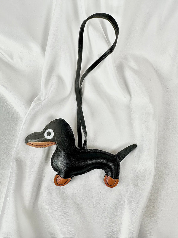 Llavero Charm Perro Salchicha Teckel Negro