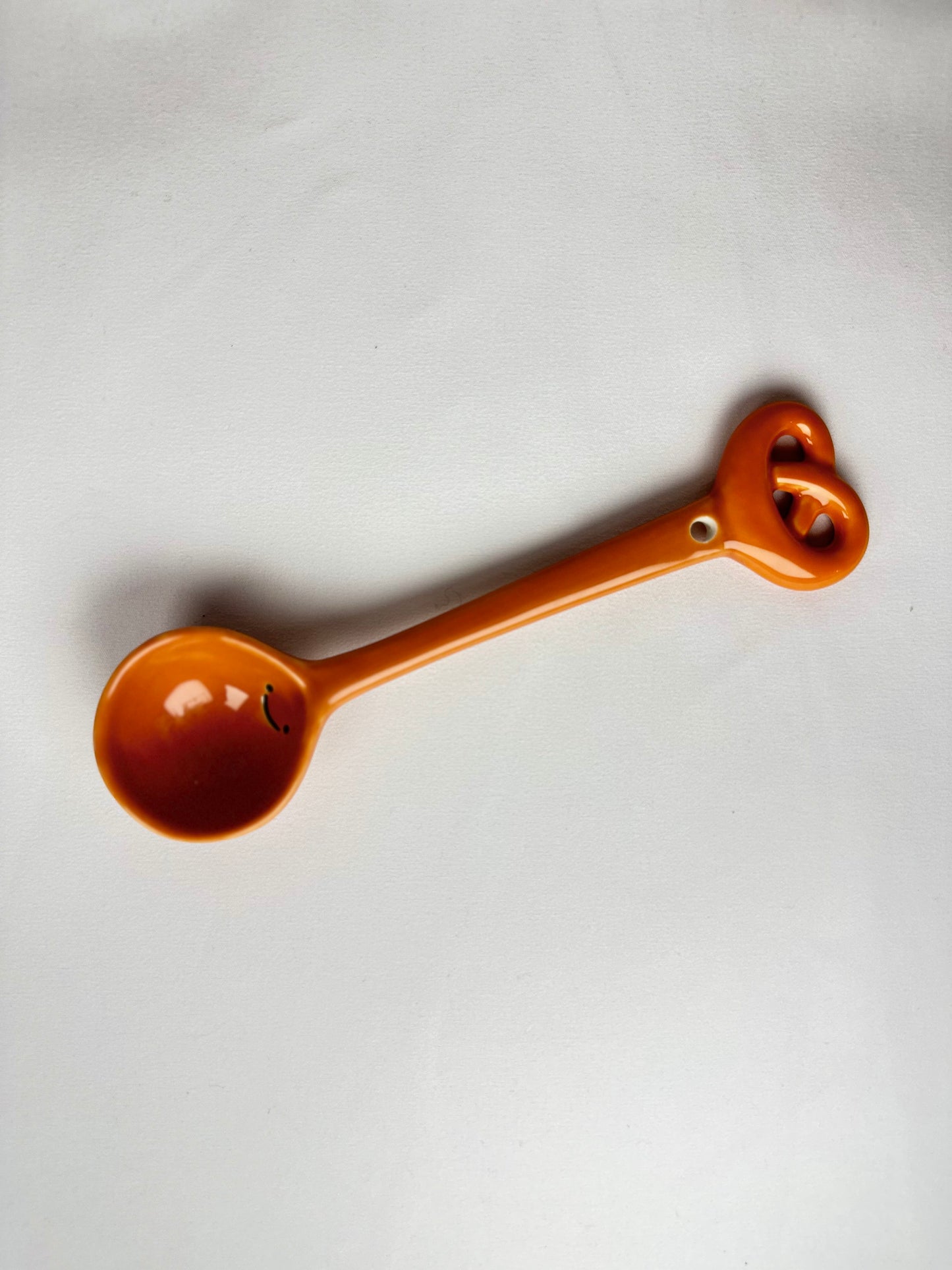 Cuchara Naranja Pretzel