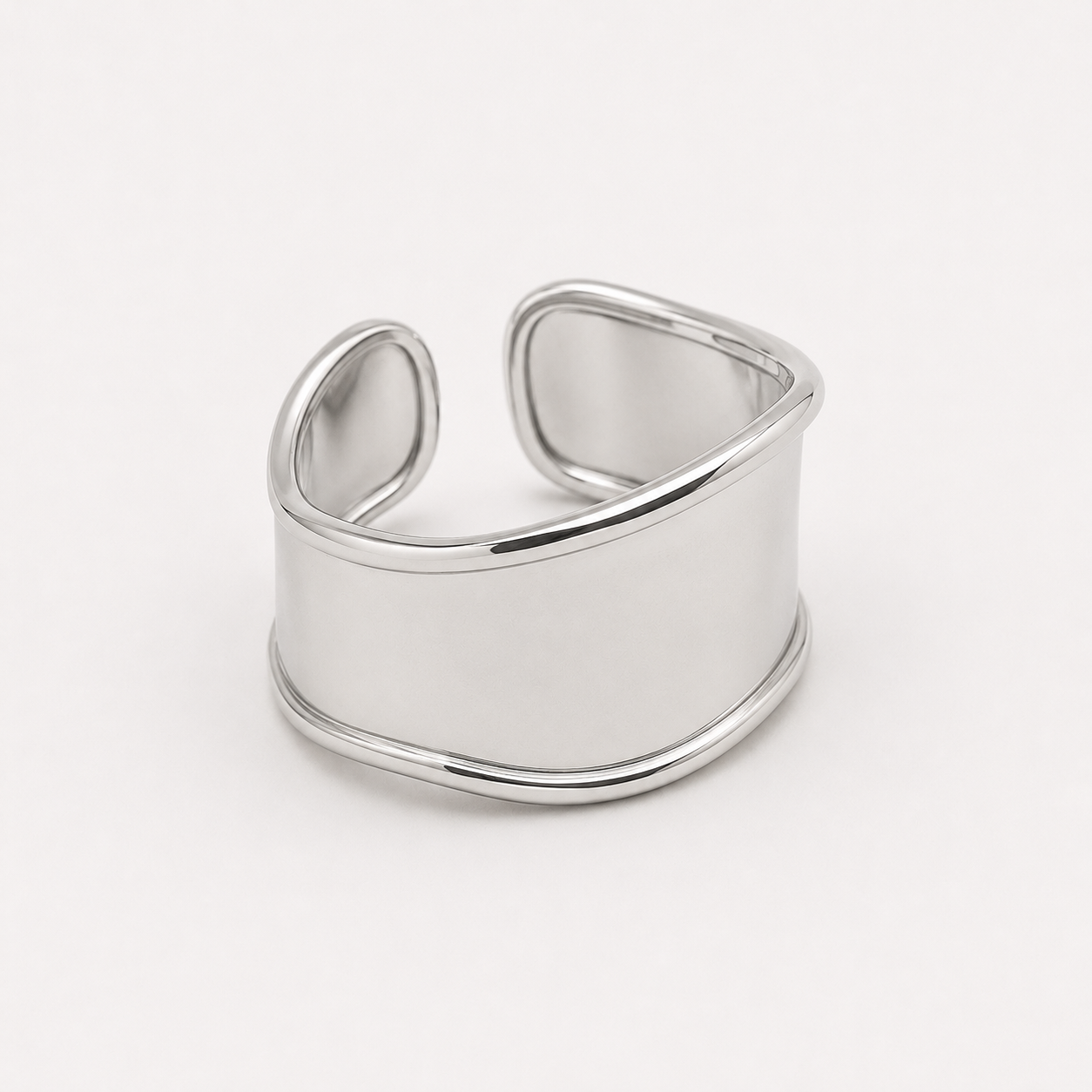 Anillo Plateado Ancho Efecto Servilletero