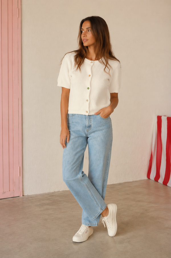 Chaqueta Punto Manga Corta Botón Flores Pedrería Blanca