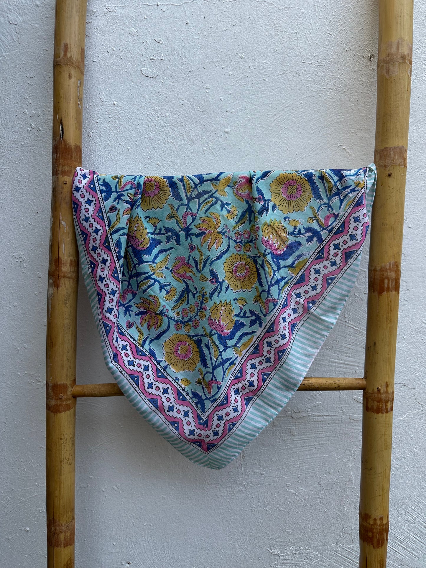 Pañuelo Tela India Azul Turquesa