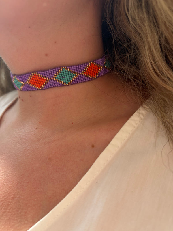Choker Cuentas Morado Rombos Multicolores