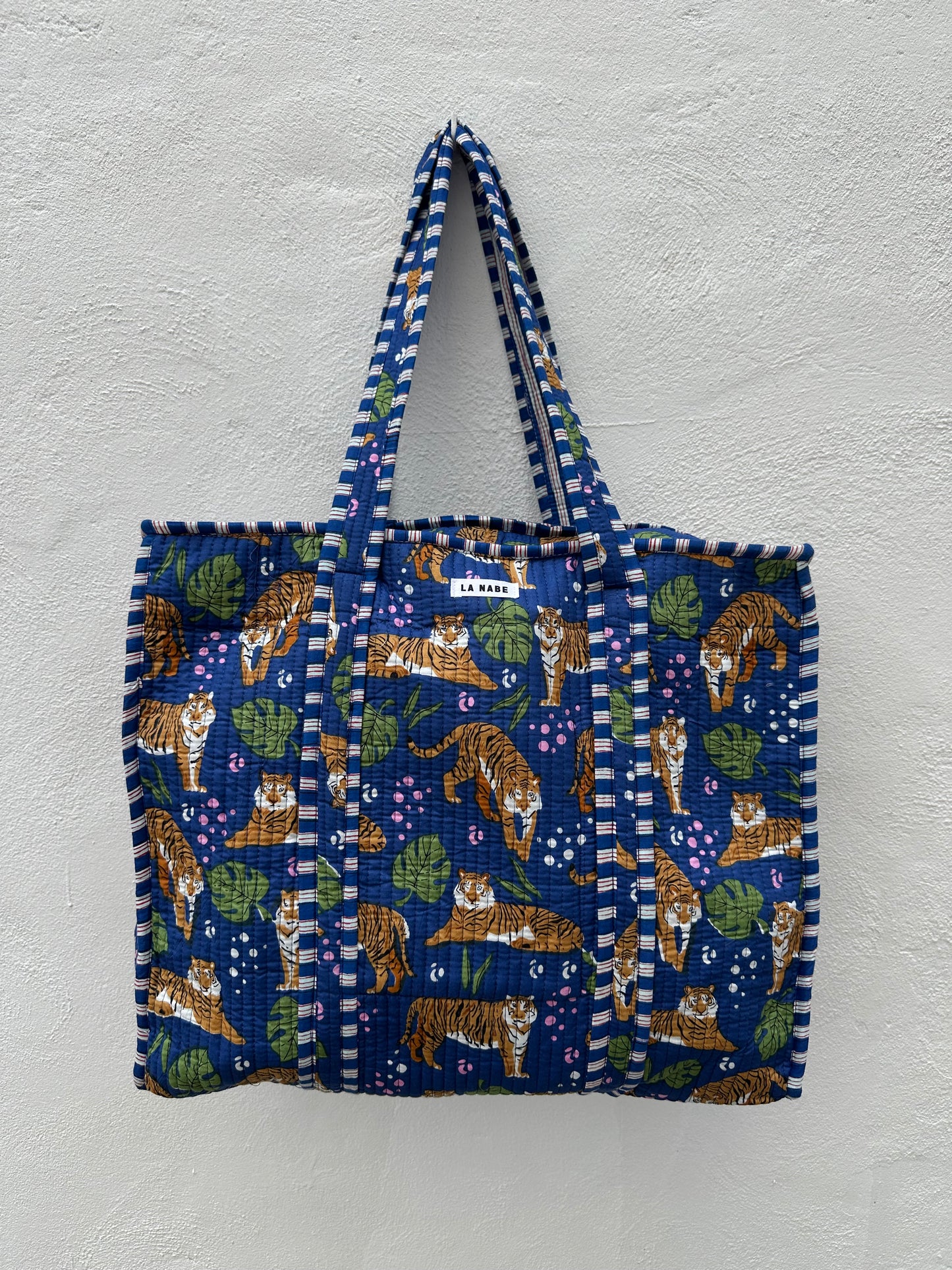 Bolsa Shopper Viaje o Deporte o Playa Cuadrada Tela India Azul Estampado Tigres