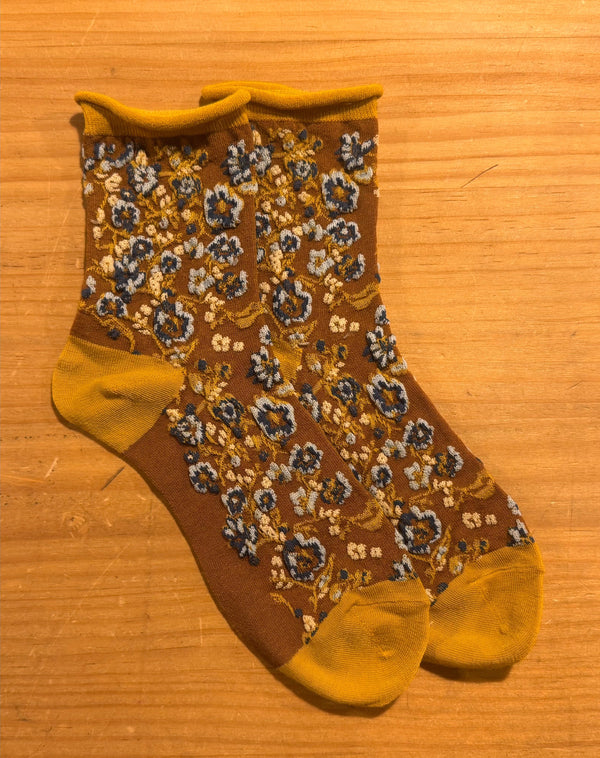 Calcetines Mujer Flores Fruncidas Mostaza