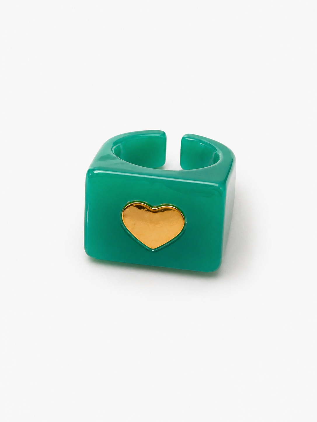 Anillo Resina Verde Parchis con Corazón Dorado