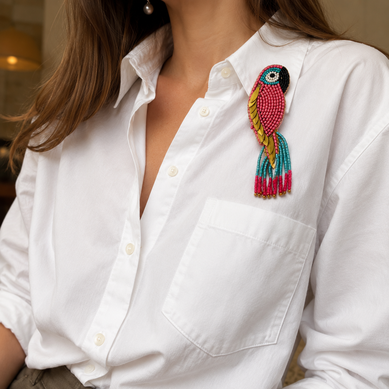 Broche Loro Fucsia