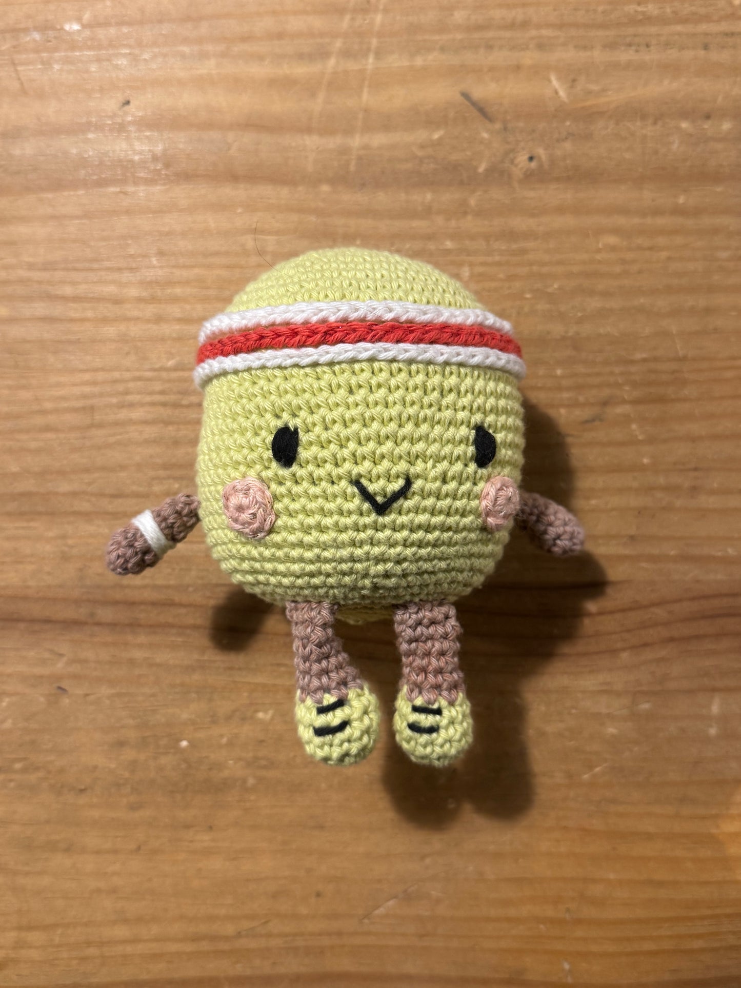 Peluche de Crochet Pelota de Tenis con Patas