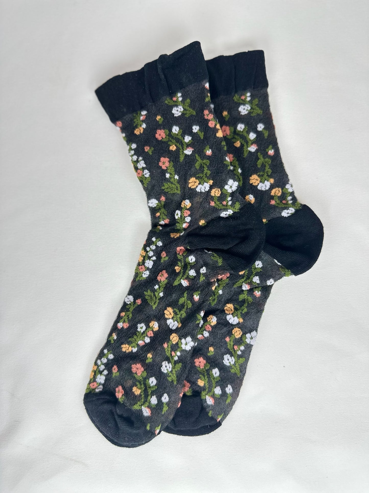 Media Transparente Súper Elástica Negro Con Flores