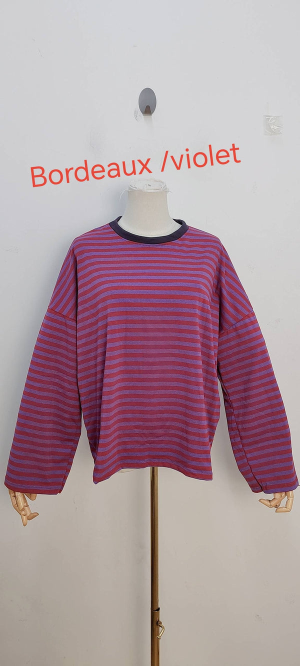 Camiseta de manga larga burdeos y violeta