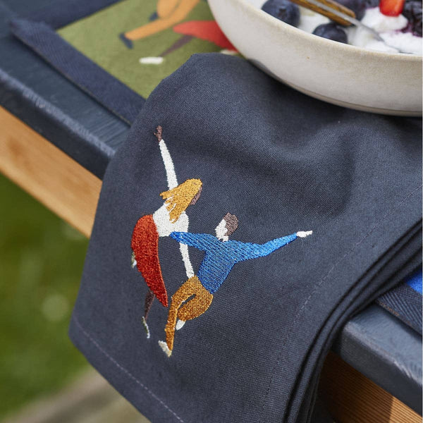 Servilleta Azul Marino Bordada Personas Pareja Bailando