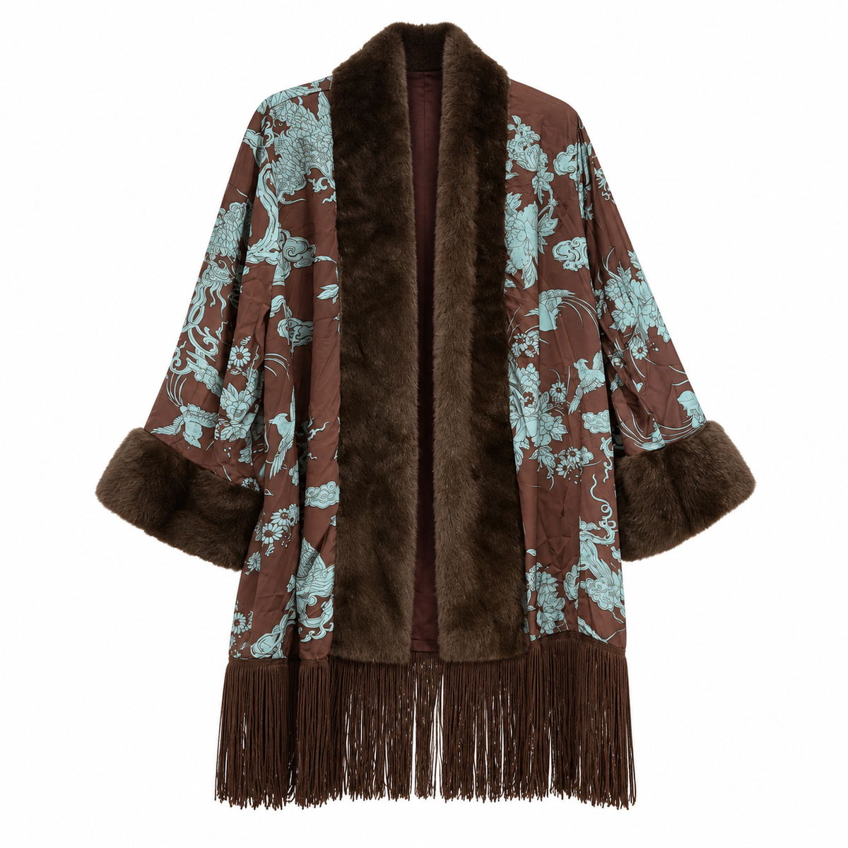 Kimono marrón con estampado turquesa, ribetes de pelo y flecos sobre fondo blanco