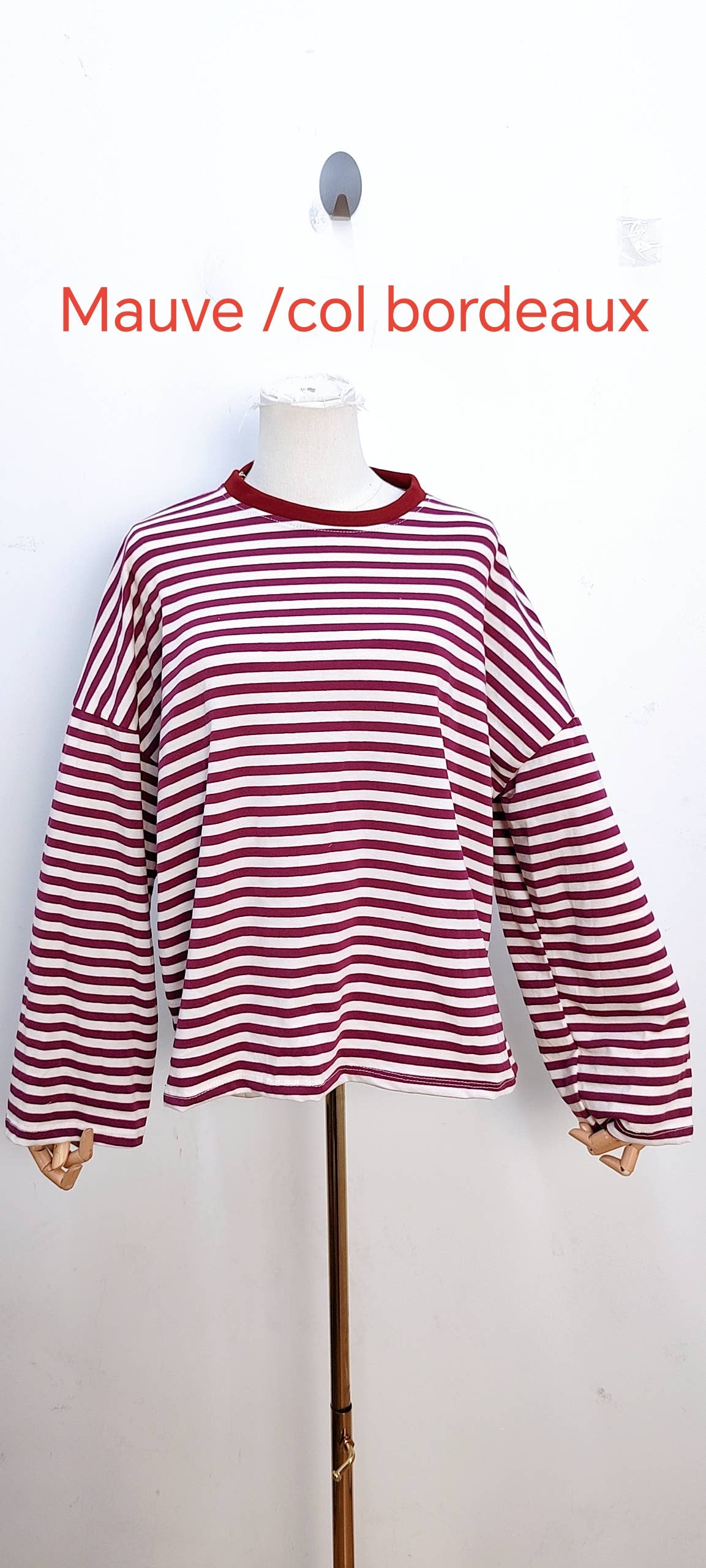 Camiseta de manga larga burdeos y violeta