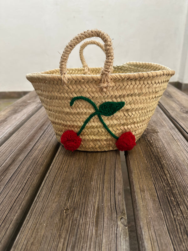 Bolso Capazo con Cereza Bordada