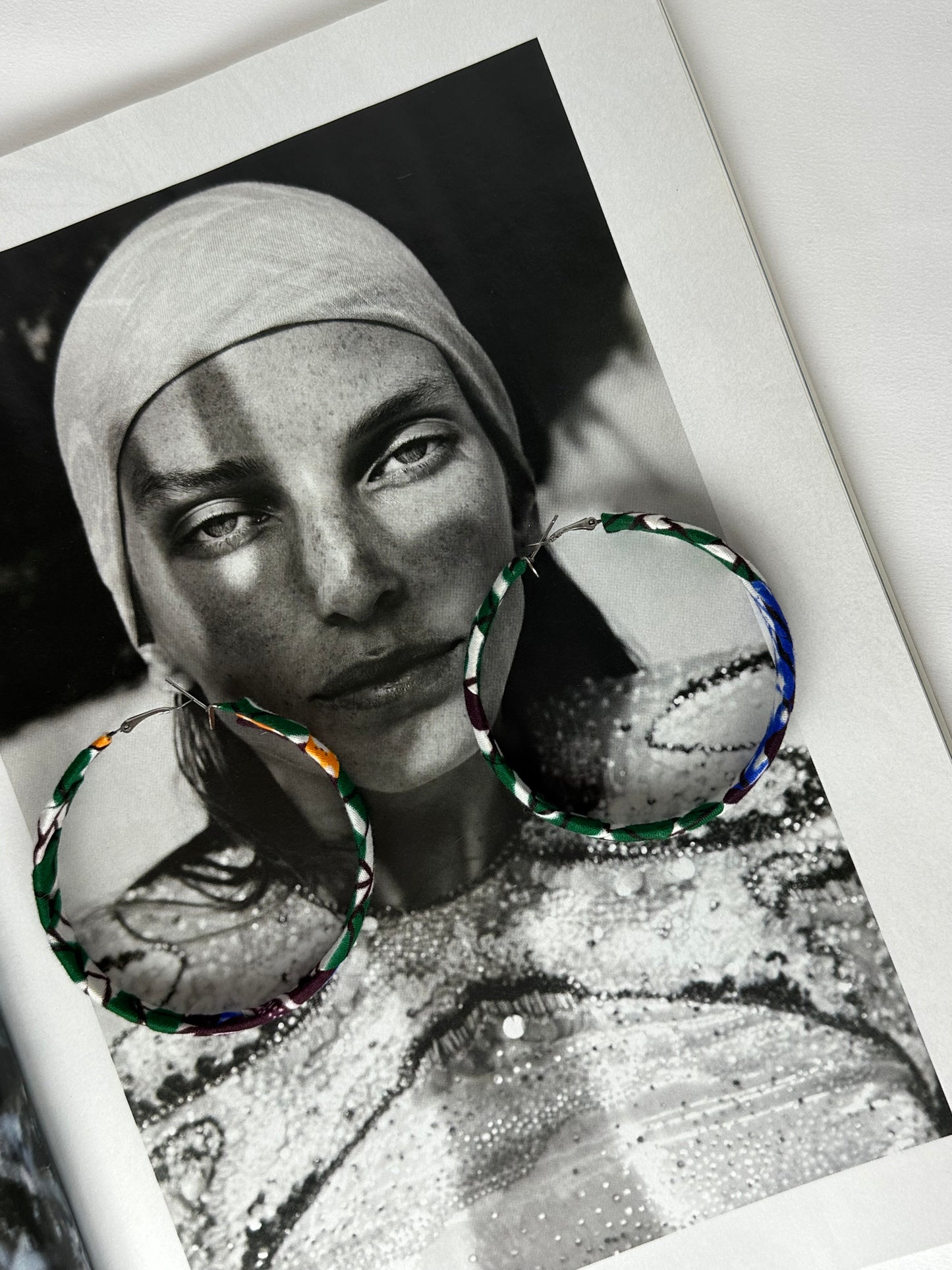 Pendientes Tela Wax Africana Redondo Verde Azul Mostaza y Marrón