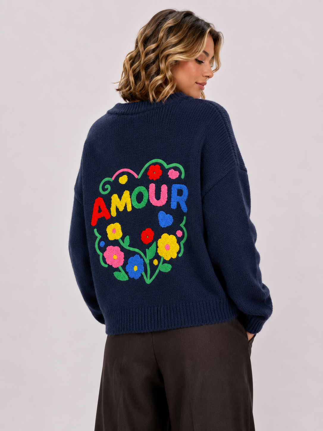 Jersey de punto AMOUR con bordado floral en la espalda azul