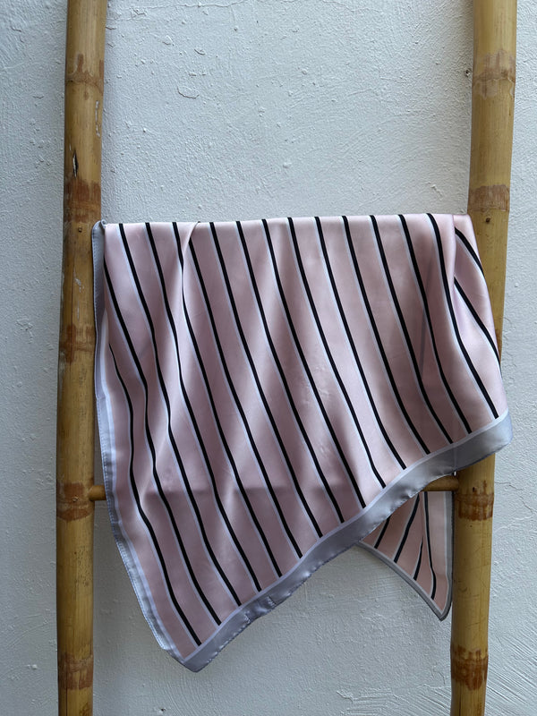 Pañuelo Rayas Camisa Rosa