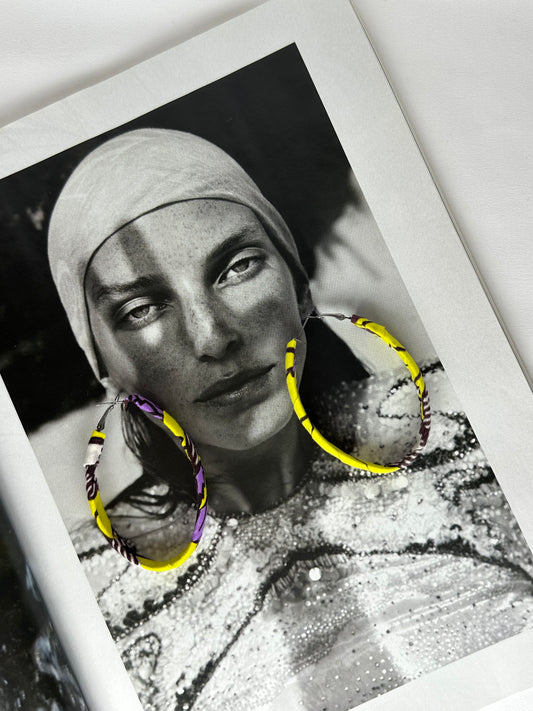 Pendiente Tela Wax Africana Ovalado Amarillo Morado y Marrón