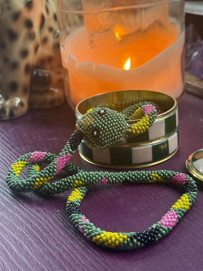 Collar Serpiente Cuentas Verde