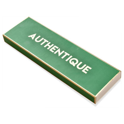 Caja Incienso Verde Aroma Higo con Frase "Authentique" + Soporte
