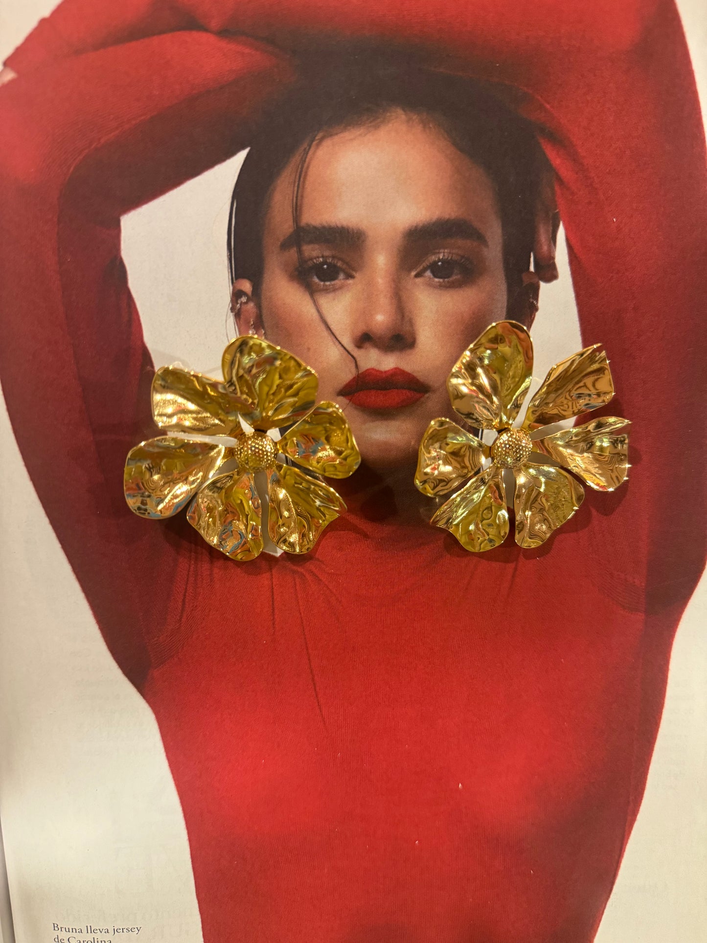 Pendientes Maxi Flor Dorada