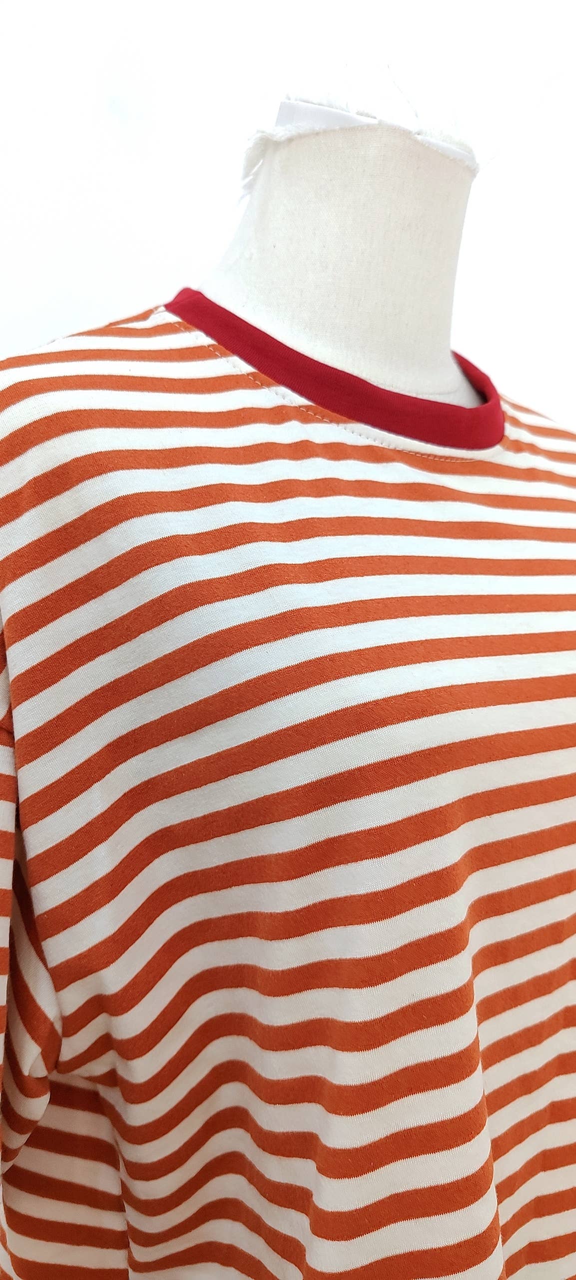 Camiseta de rayas de manga corta teja