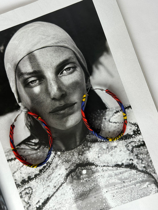 Pendiente Tela Wax Africana Ovalado Azul Granate y Mostaza