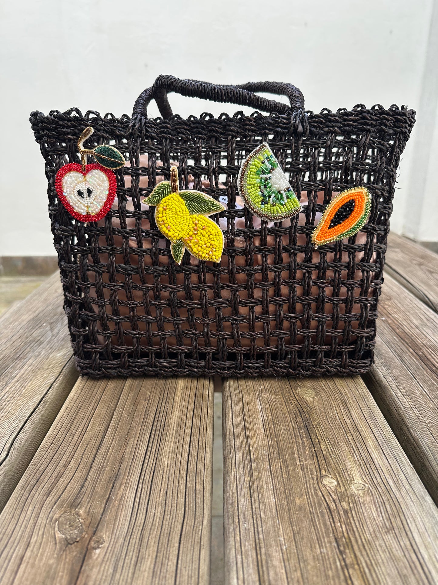Bolso Capazo Cubo de Mano con Frutas de Predería M Natural Negro