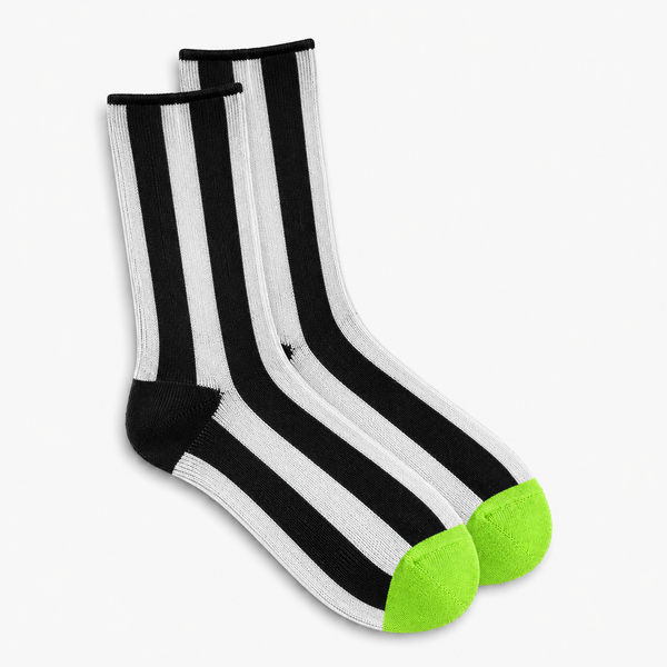 Calcetines Mujer Rayas Blanco y Negro Puntera Verde