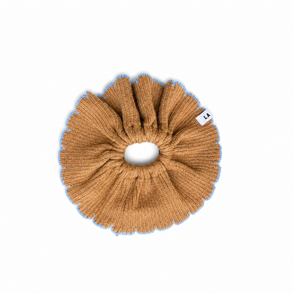 Wavy Stitch Scrunchie in Blue and Beige