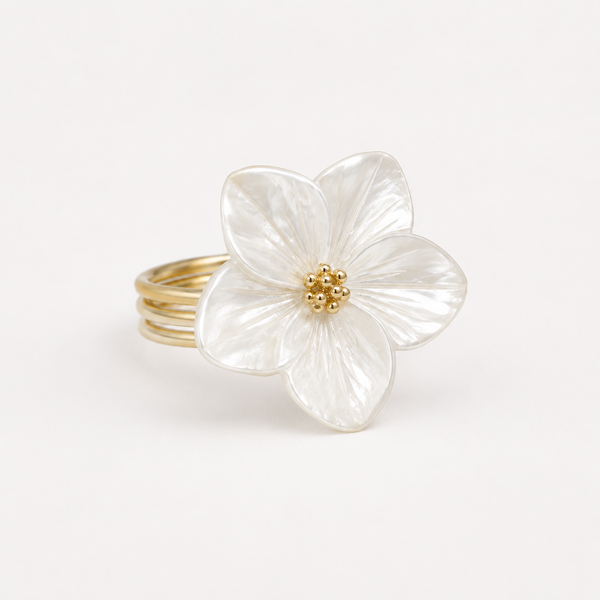 Anillo Flor Imitación Nácar Puntas Triangular