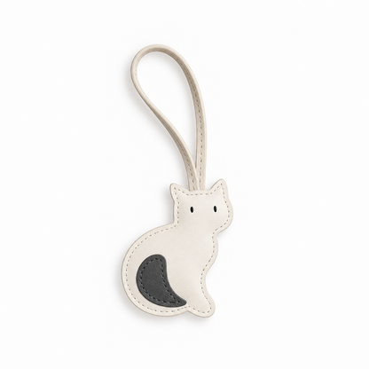 Charm Gato