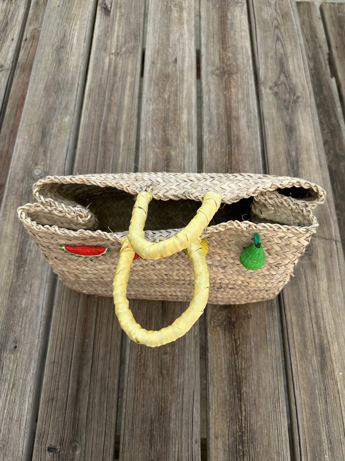 Bolso Capazo con Frutas Mimbre Asa Amarilla