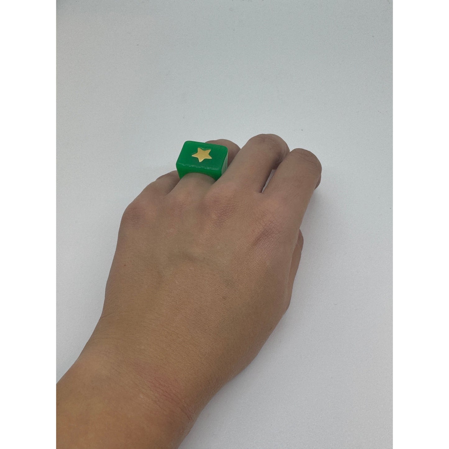 Anillo Resina Estrella Verde