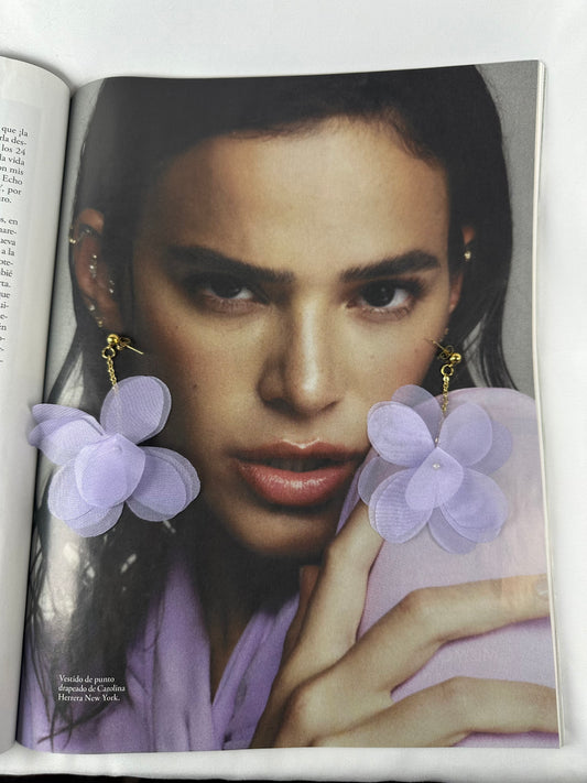 Pendiente Flor Colgando Tela Lila