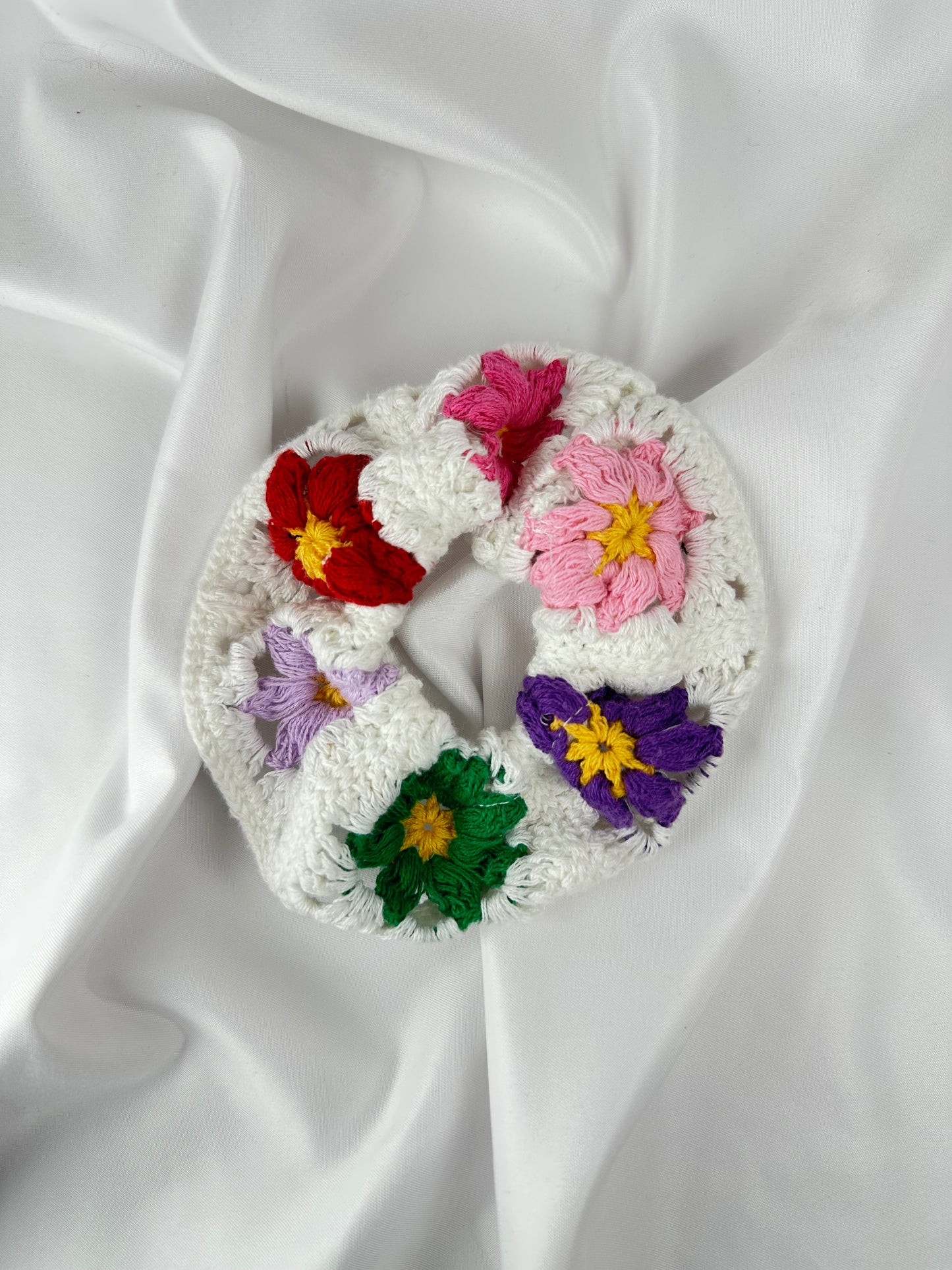 Coletero Ganchillo Blanco Flores Multicolor