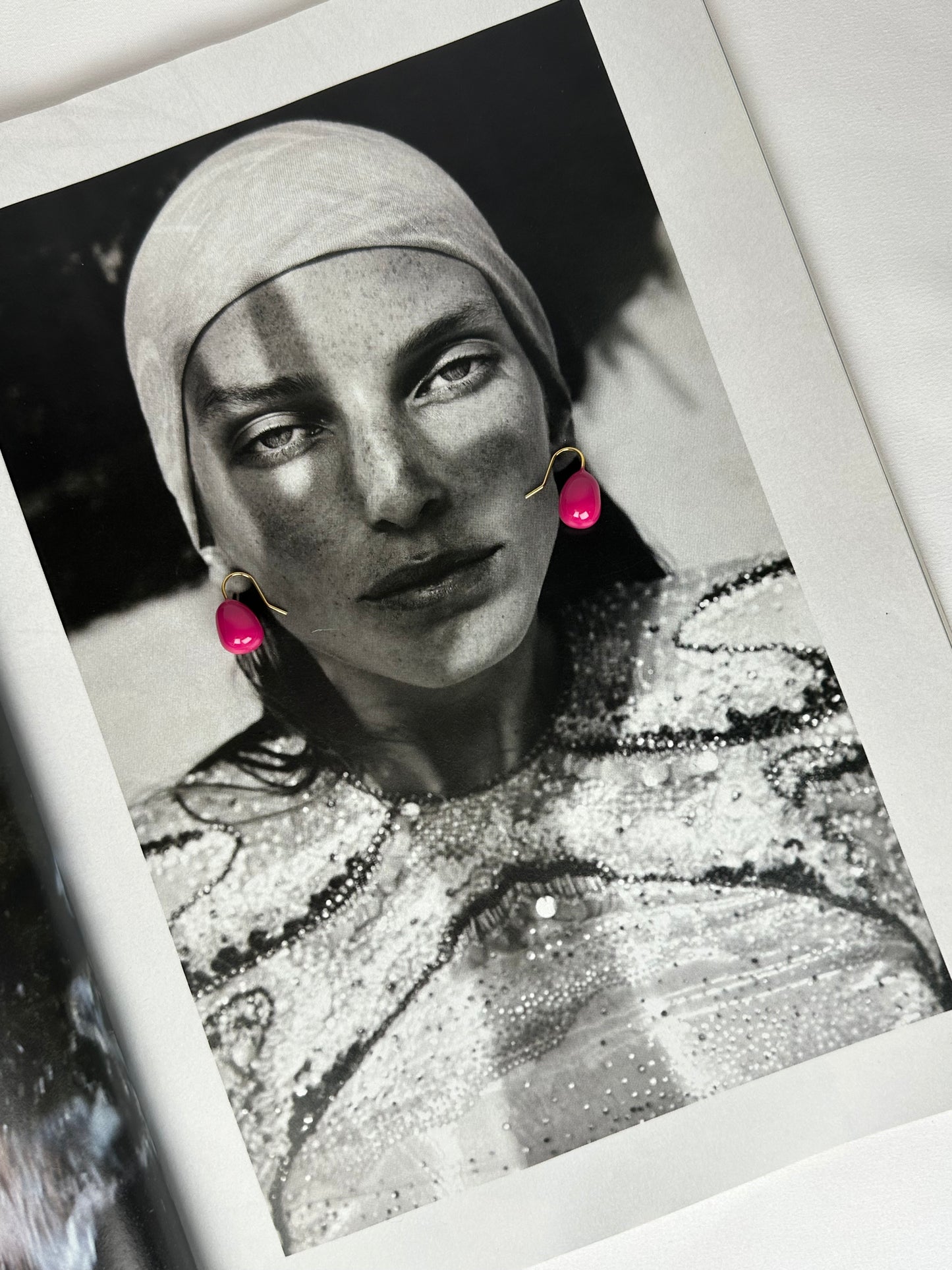 Pendientes Lágrima Gota Fucsia