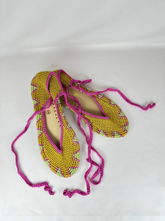 Bailarina de Crochet Mostaza y Verde Talla 38