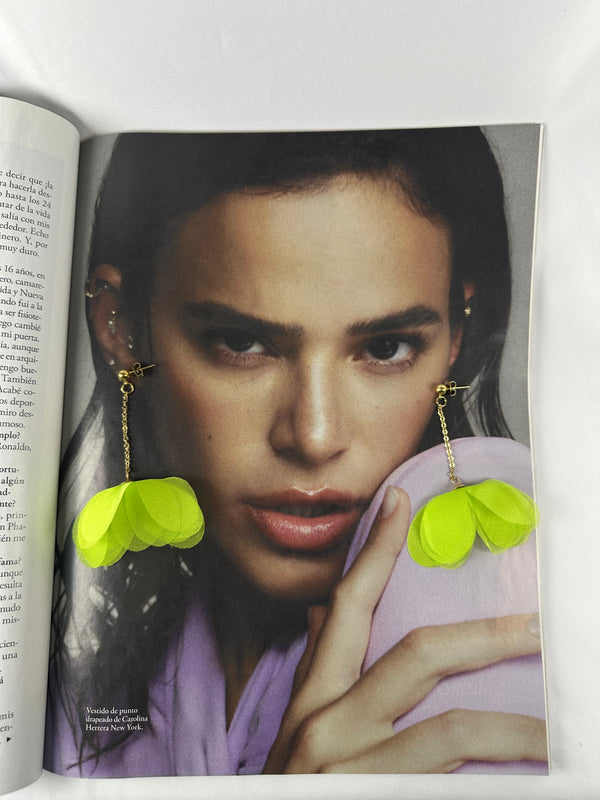 Pendientes Flor Colgando Tela Verde Pistacho