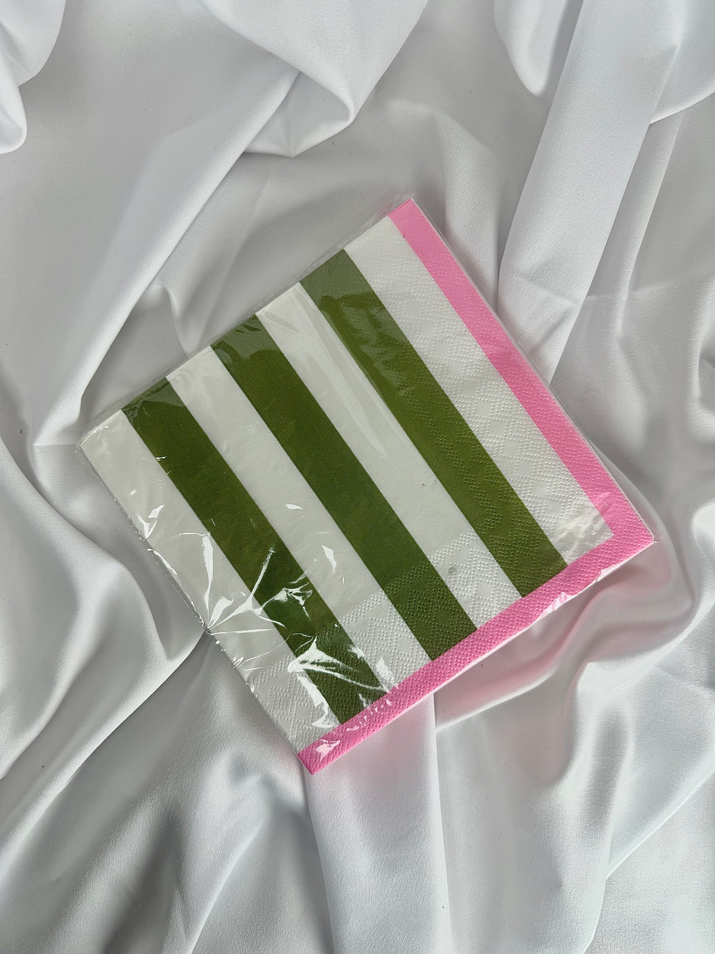 Servilletas de Papel rayas caqui borde fucsia