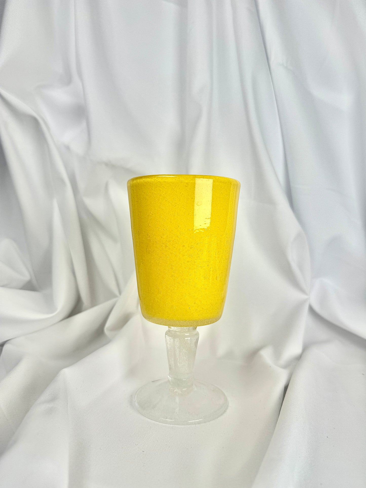 Copa Cristal Amarillo Base Blanca