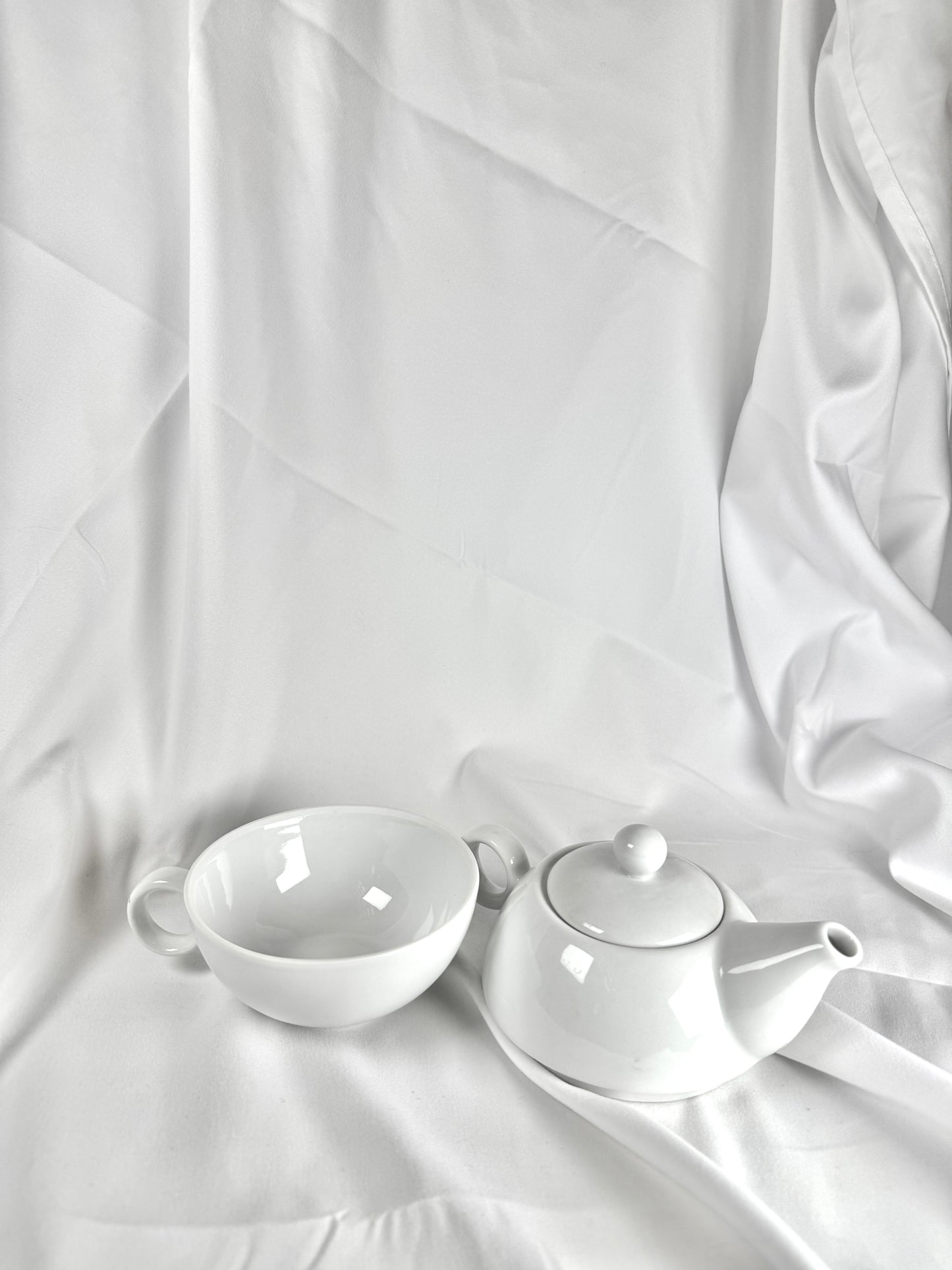 Tetera con Taza Incorporada Blanca