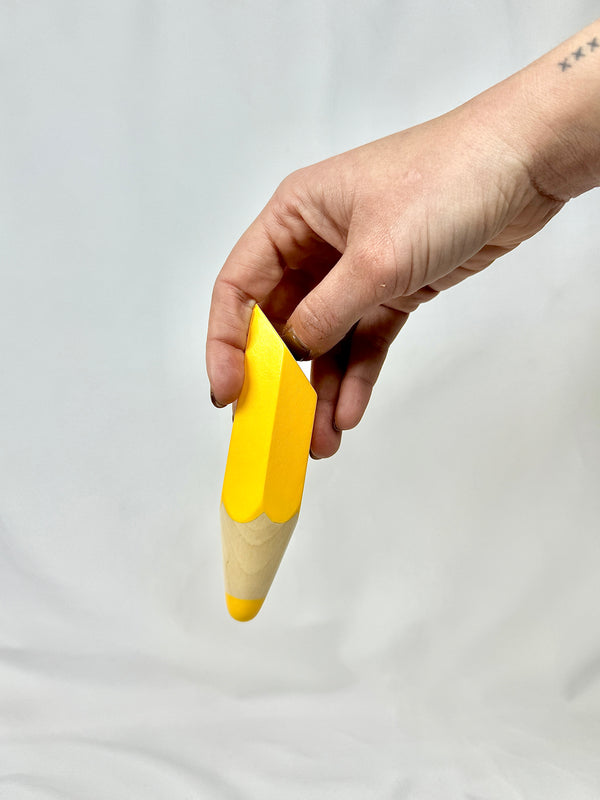 Colgador Pared Lápiz Amarillo