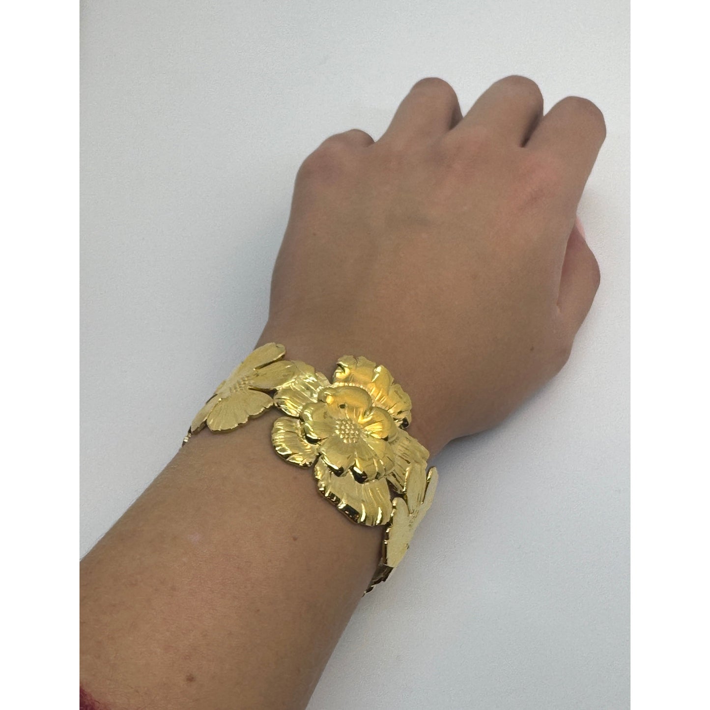 Pulsera Dorada Flores