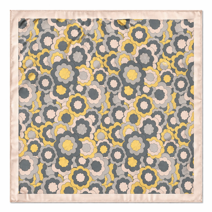 Pañuelo Nubes Flores Marrones Rosa y Amarillo