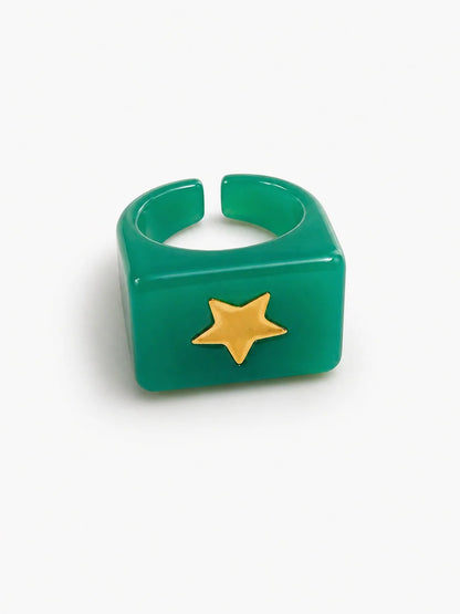 Anillo Resina Cuadrado Estrella Dorada